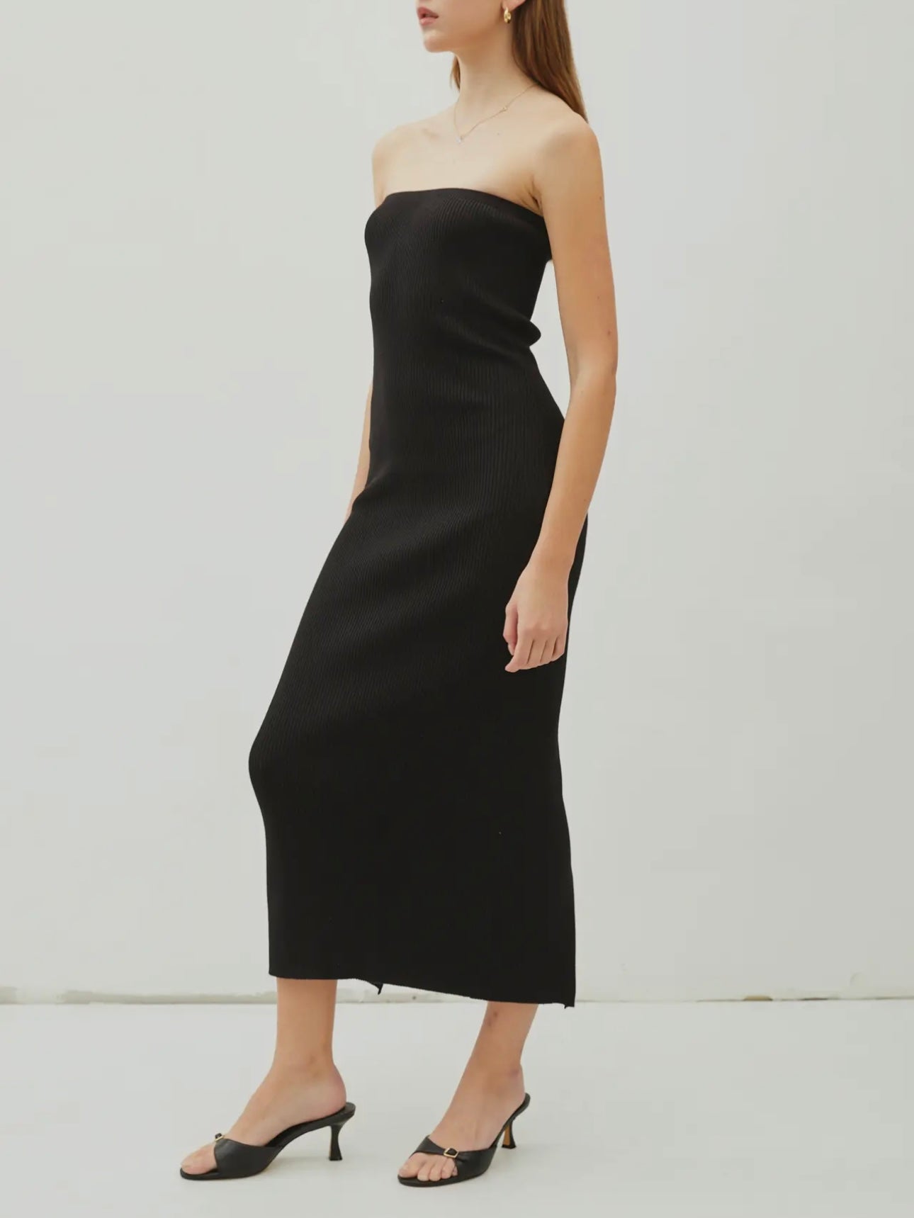 STRAPLESS RIBBED MAXI