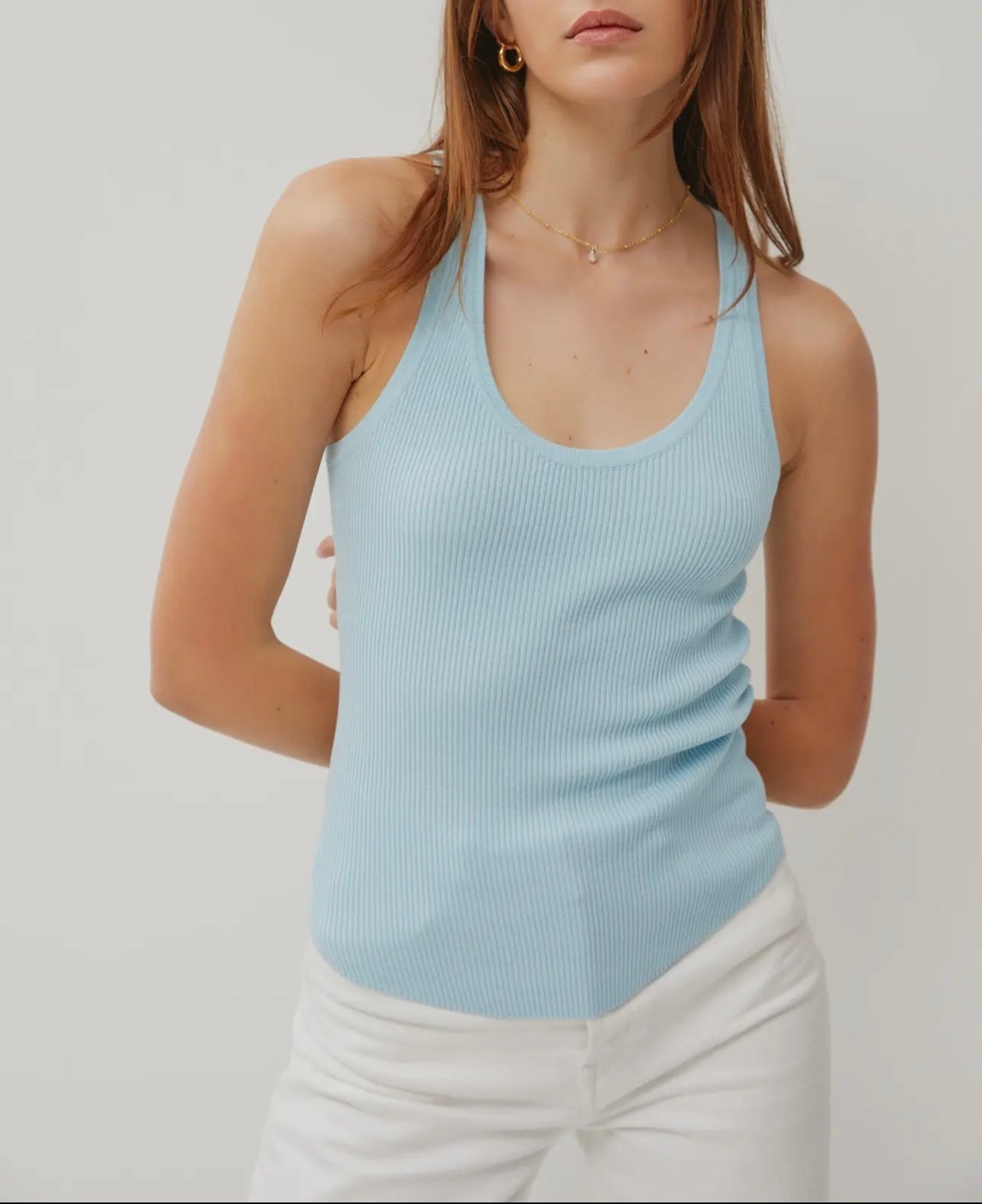 SOLID RIBBED SCOOP NECK TANK