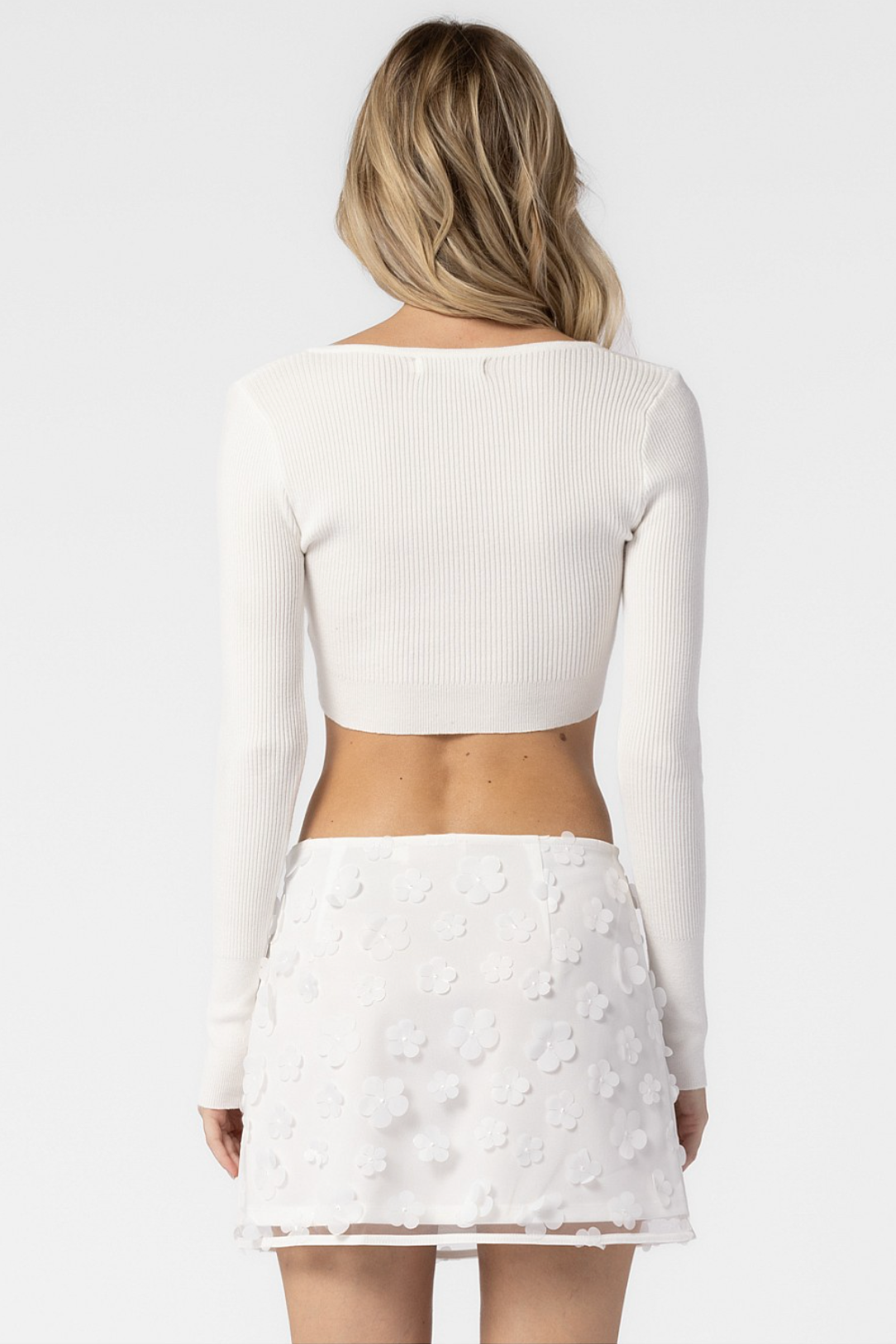 FLORAL APPLIQUÉ MINI