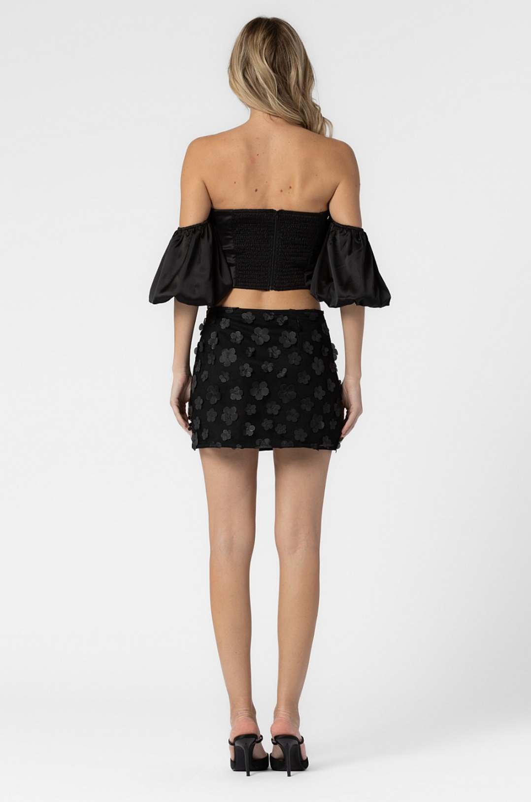 FLORAL APPLIQUÉ MINI